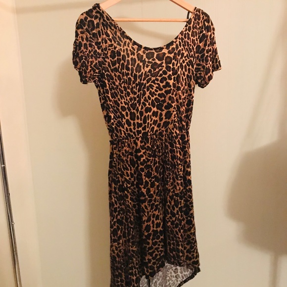 Forever 21 Dresses & Skirts - NWT Forever 21 Hi-Lo Leopard Dress